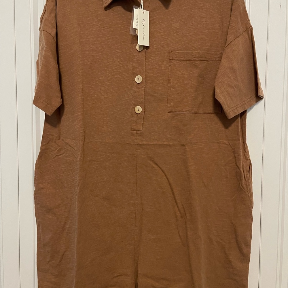Rylee + Cru Tan Collared Button Romper with side pockets size M